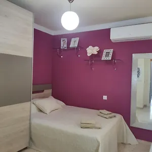 isis-apartment.es-andalucia.com/